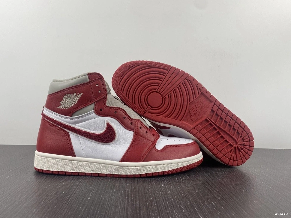 (W) OG 1 DJ4891-061 Jordan Newstalgia Chenille High  1108